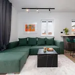 Time Off Apartment